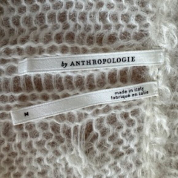 Delicate white cable knit sweater - Picture 10 of 10